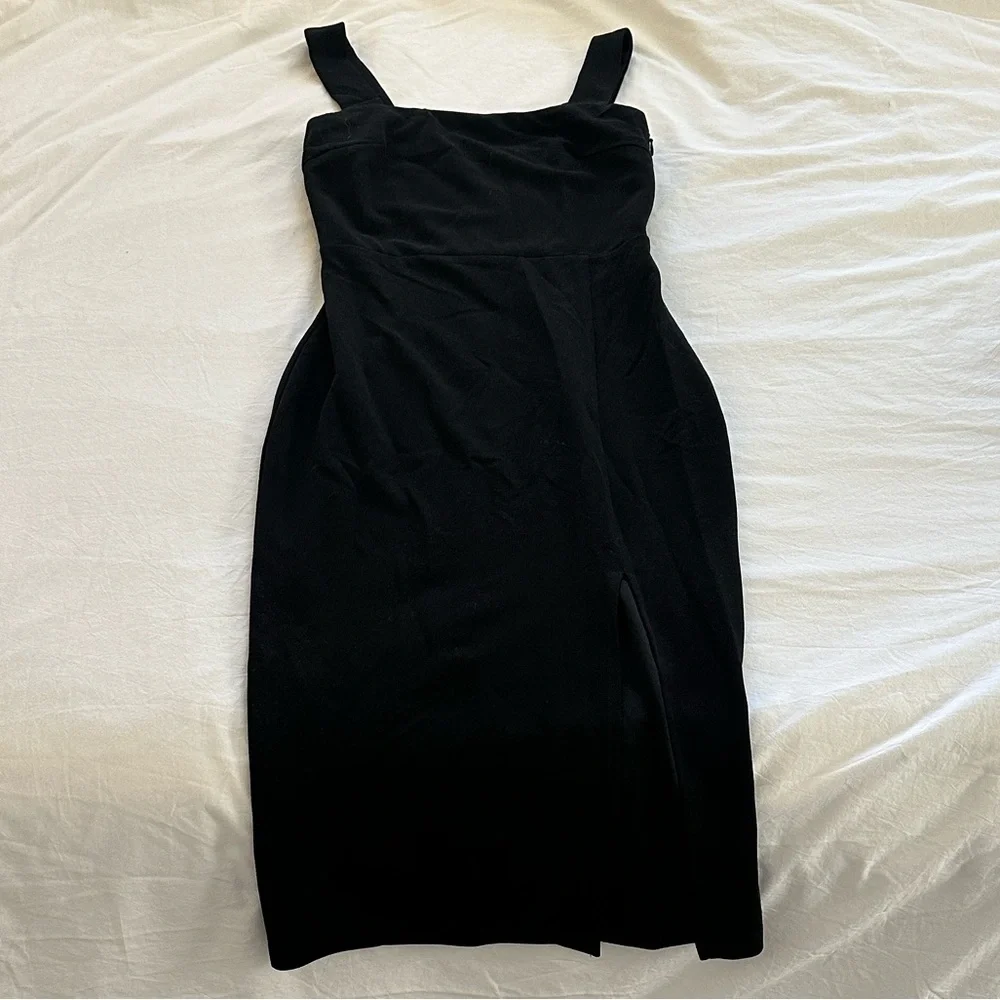 Petal & Pup Hyatt Black Midi Dress - Picture 4 of 4